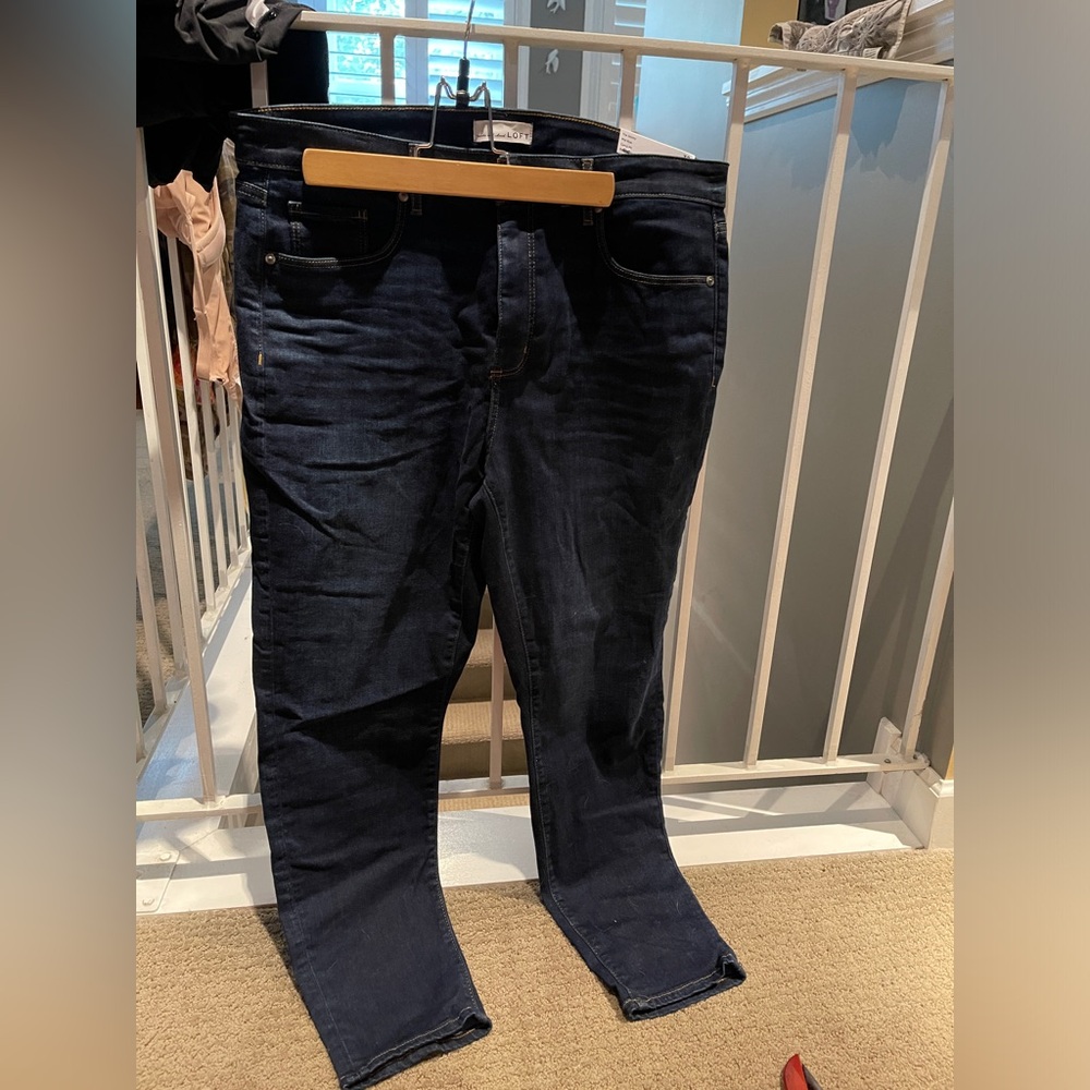 Loft mid rise skinny curvy reg jean
